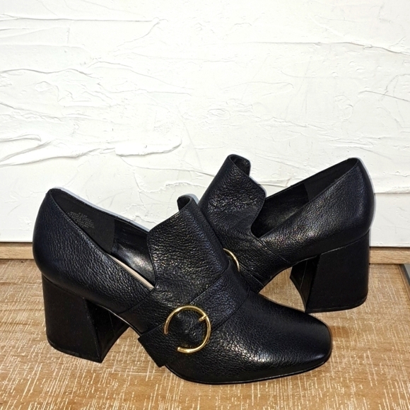 Nine West black leather chunky heels size 8 .5 with gold details 70s style - Picture 1 of 5